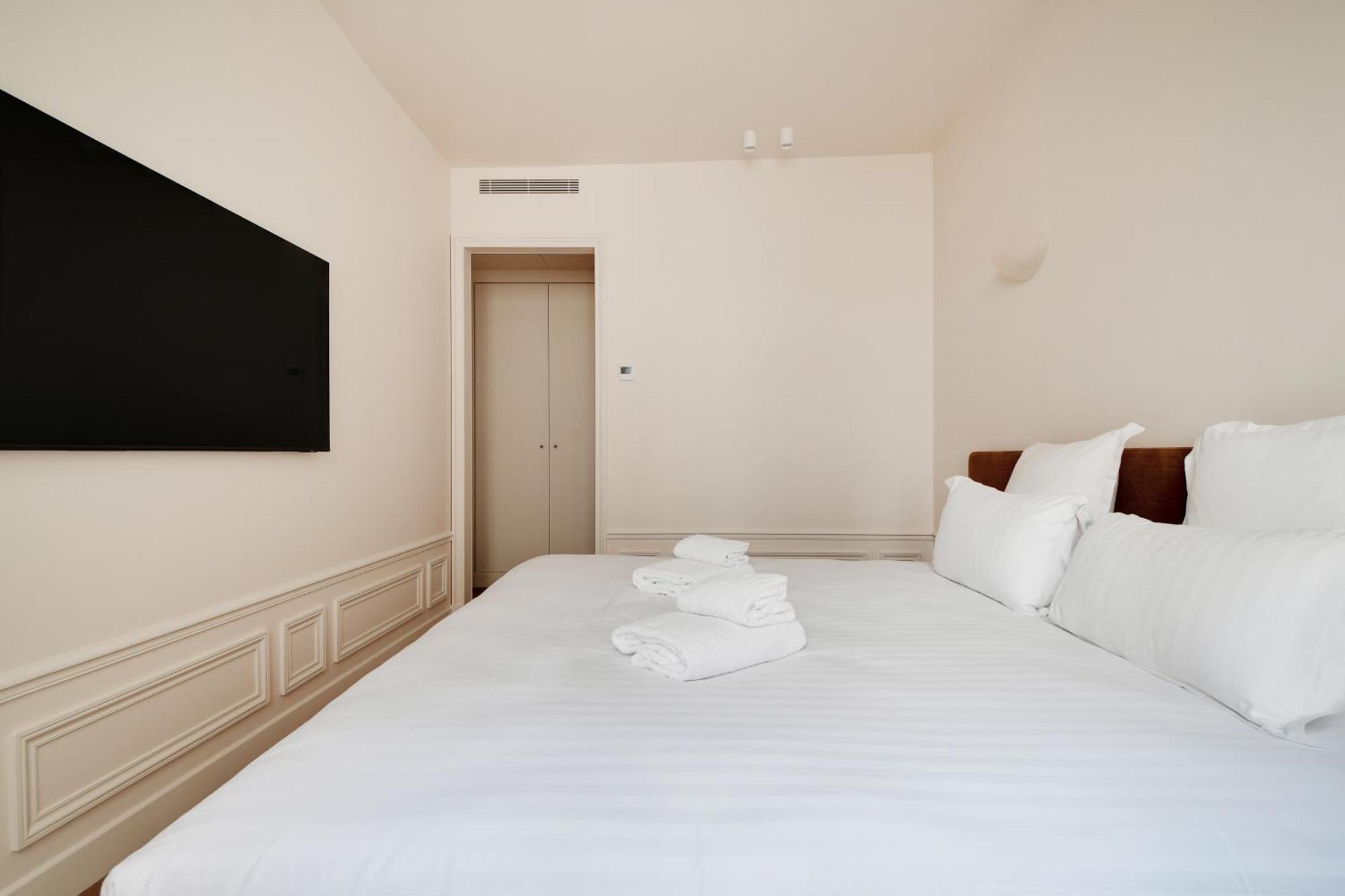 Pick A Flat'S Apartements With Services In Louvre - Rue Des Halles باريس المظهر الخارجي الصورة